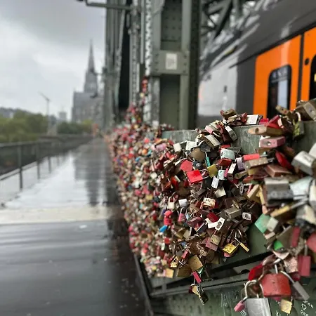 Koeln 48 Апартаменты Пульхайм